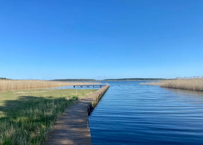 Domek Nad Jeziorem W Karwiku